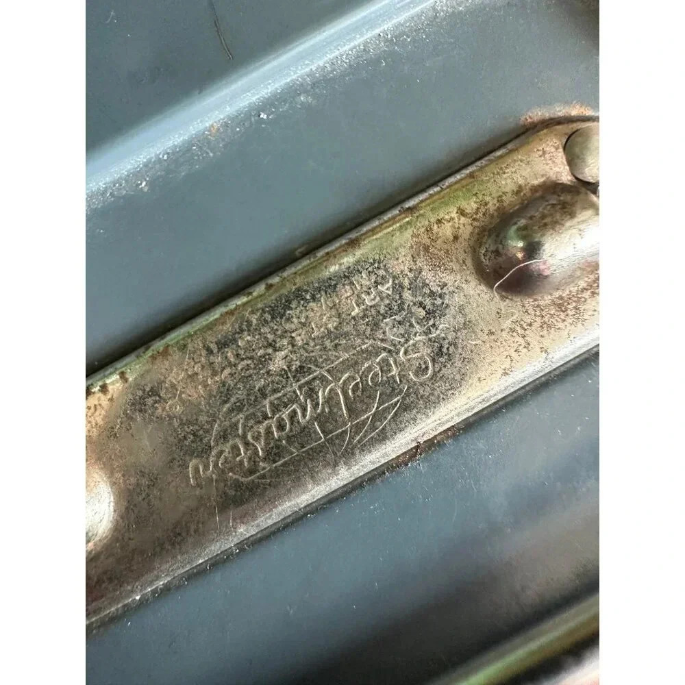 Gray Metal Lock Box - Picture 6 of 9